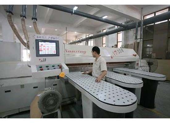 點(diǎn)擊查看詳細(xì)信息<br>標(biāo)題：廠容廠貌 閱讀次數(shù)：2633