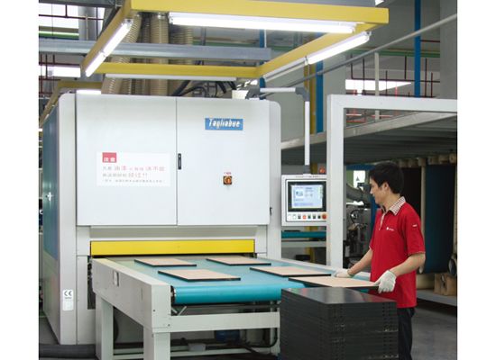 點(diǎn)擊查看詳細(xì)信息<br>標(biāo)題：廠容廠貌 閱讀次數(shù)：2555